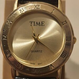 🦋10/$20🦋 Time Goldtone/Black Leather Women's Watch